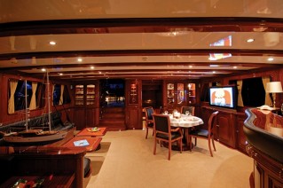 Yacht BLUE EYES -  Salon and Dining